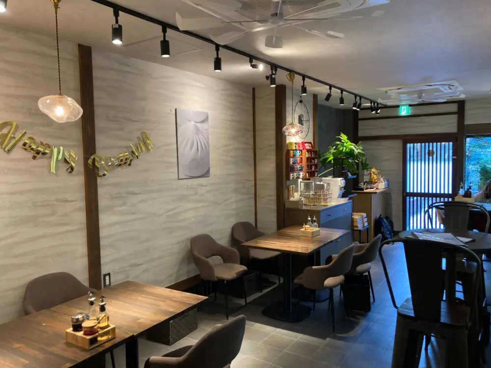 大森海岸の居抜き店舗の内装