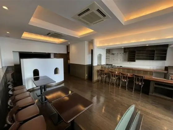 北国分のテイクアウト居抜きの内装