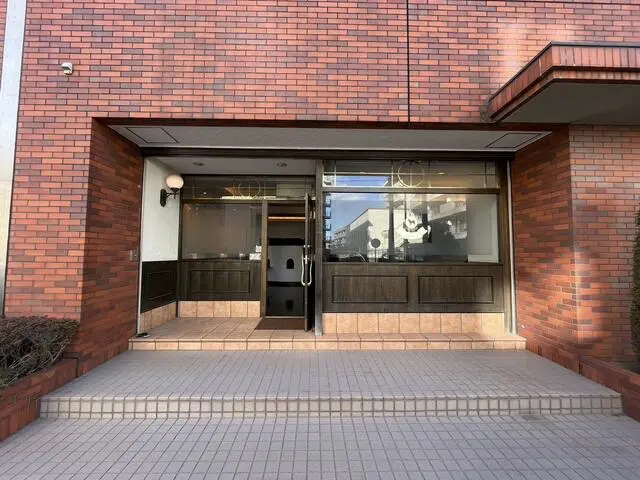 テイクアウトの居抜き物件の外観