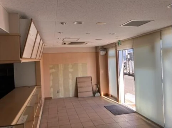 鐘ヶ淵の居抜き店舗の内装
