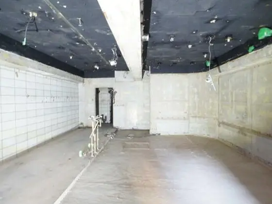 貸店舗(スケルトン)の内装