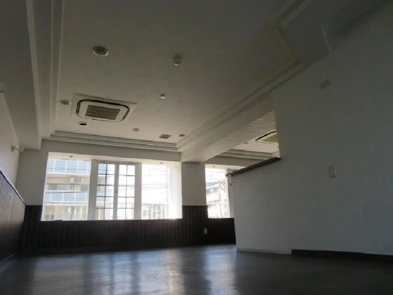 みずほ台の居抜き店舗の内装
