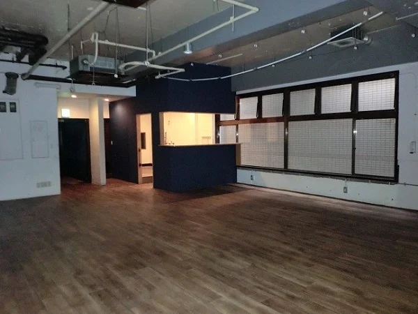 大森のスケルトン物件の内装