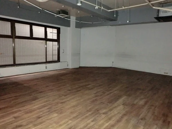 大森のスケルトン物件の内装