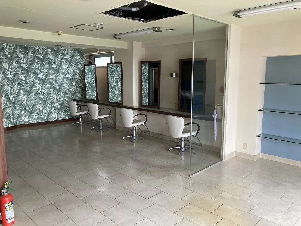 上福岡の居抜き店舗の内装