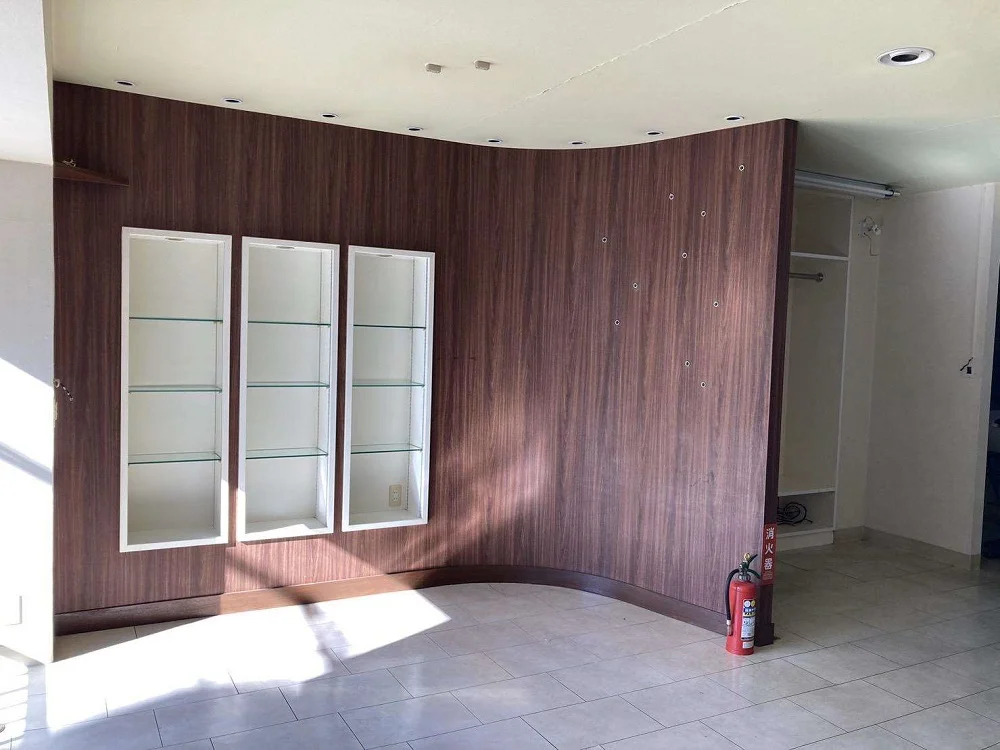 上福岡の美容室・理容室居抜きの内装