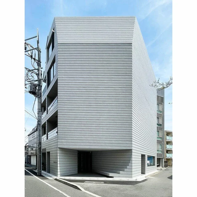 長原のスケルトン店舗物件の外観