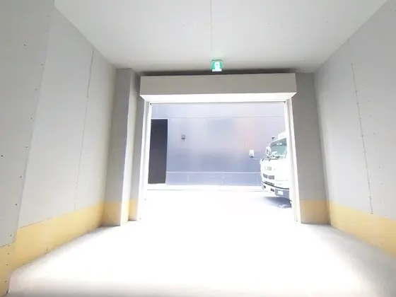 八丁堀のスケルトン物件の内装