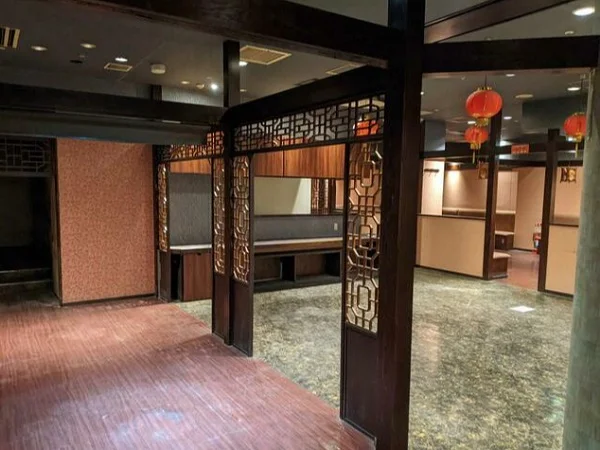 中野坂上の中華料理居抜きの内装
