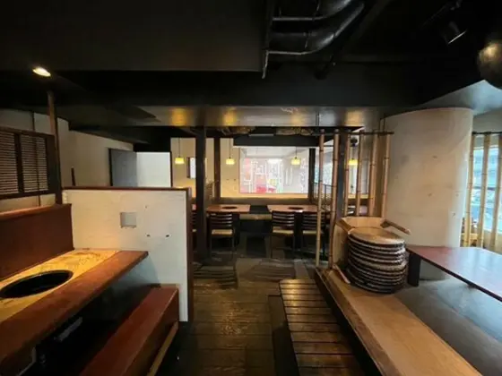 高島平の焼肉屋居抜きの内装