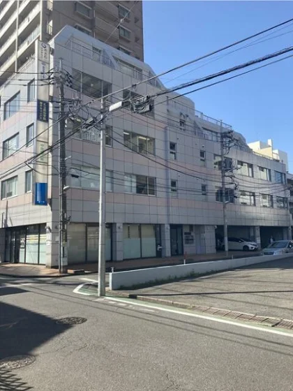 貸店舗(事務所仕様)の外観