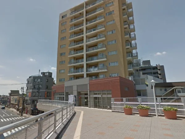 保谷のスケルトン物件の外観