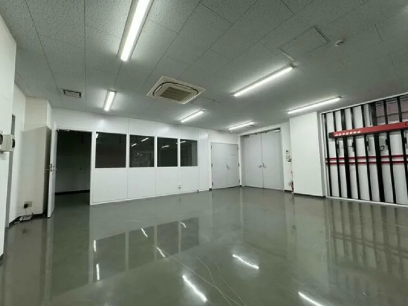 武蔵新田の事務所仕様物件の内装