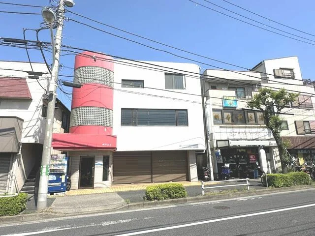 谷在家の事務所仕様物件の外観