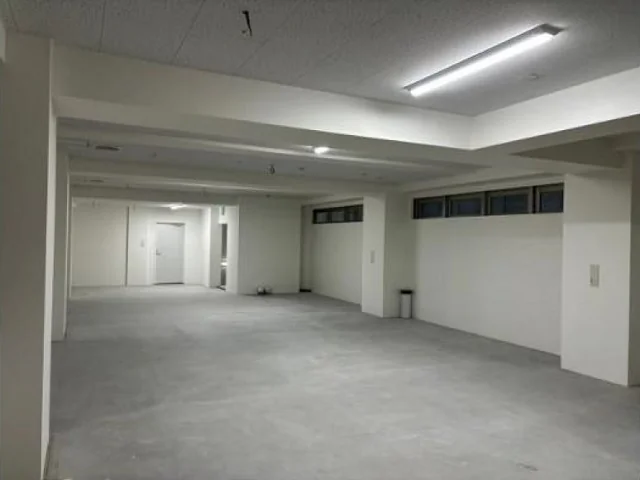 西荻窪の事務所仕様物件の内装