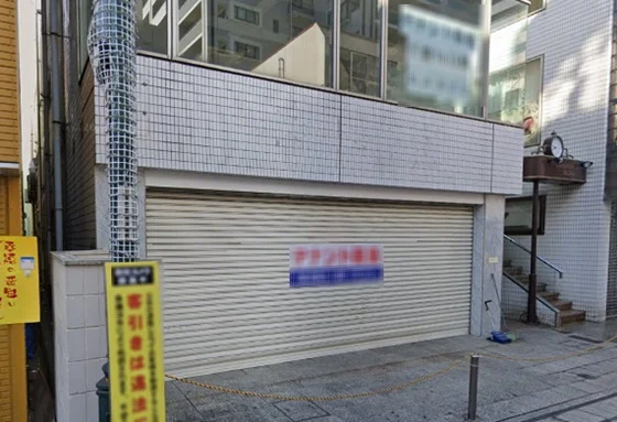 貸店舗(スケルトン)の外観