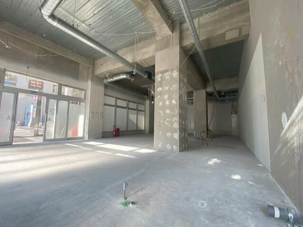 西国分寺のスケルトン物件の内装