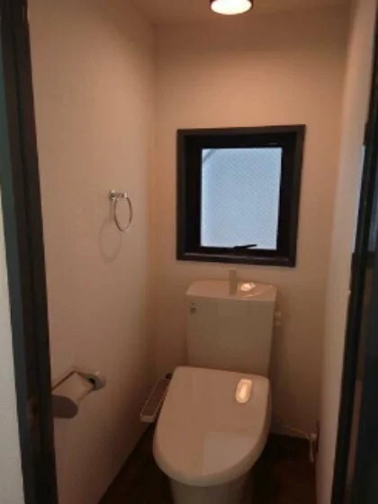 鶴見の事務所仕様物件の内装