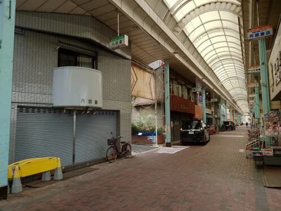 貸店舗(事務所仕様)の外観