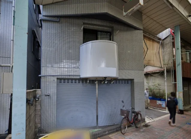 鶴見の事務所仕様物件の外観