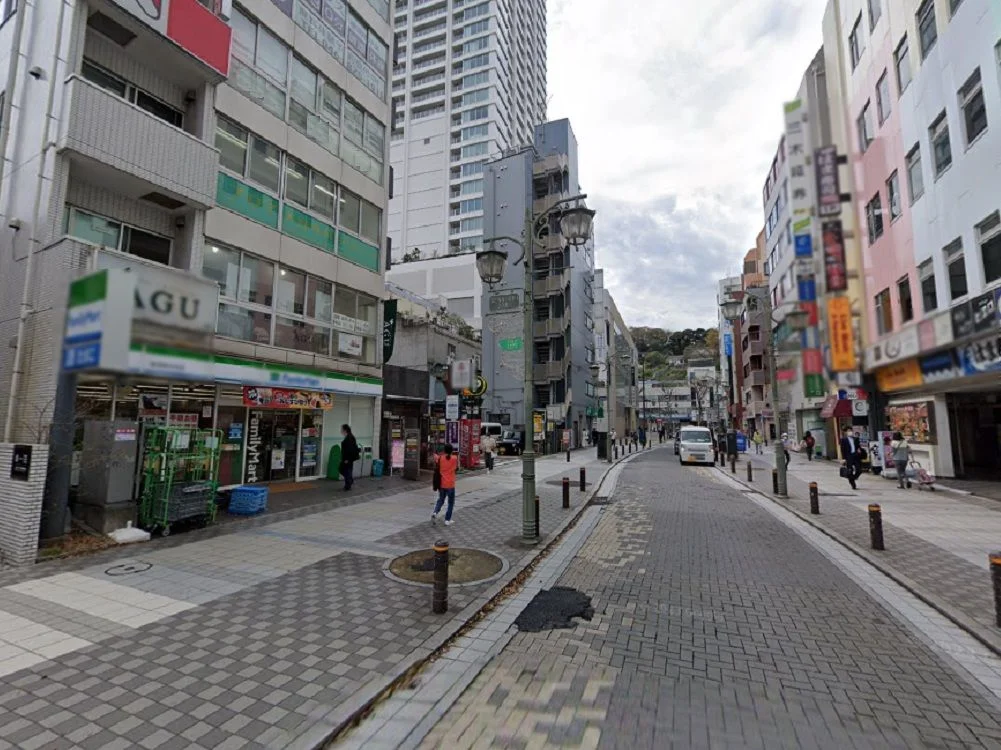 貸店舗(スケルトン)の周辺