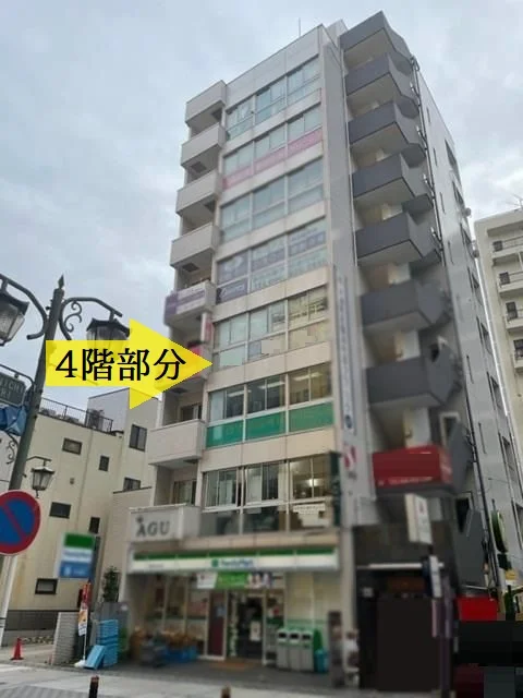 横須賀中央のスケルトン物件の外観