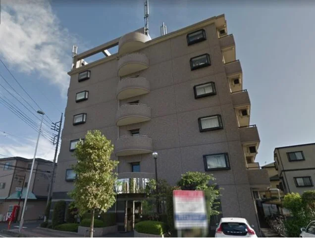 土呂のスケルトン物件の外観