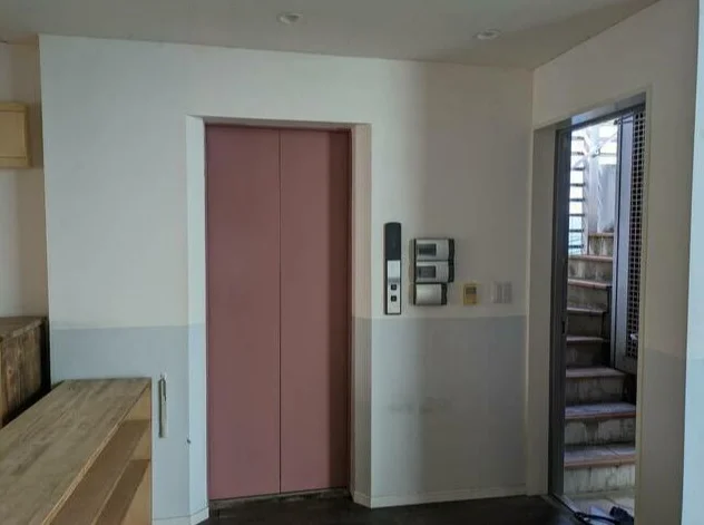 貸店舗(事務所仕様)の内装