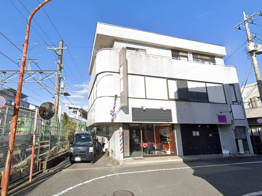 小作のスナック・パブ居抜きの外観