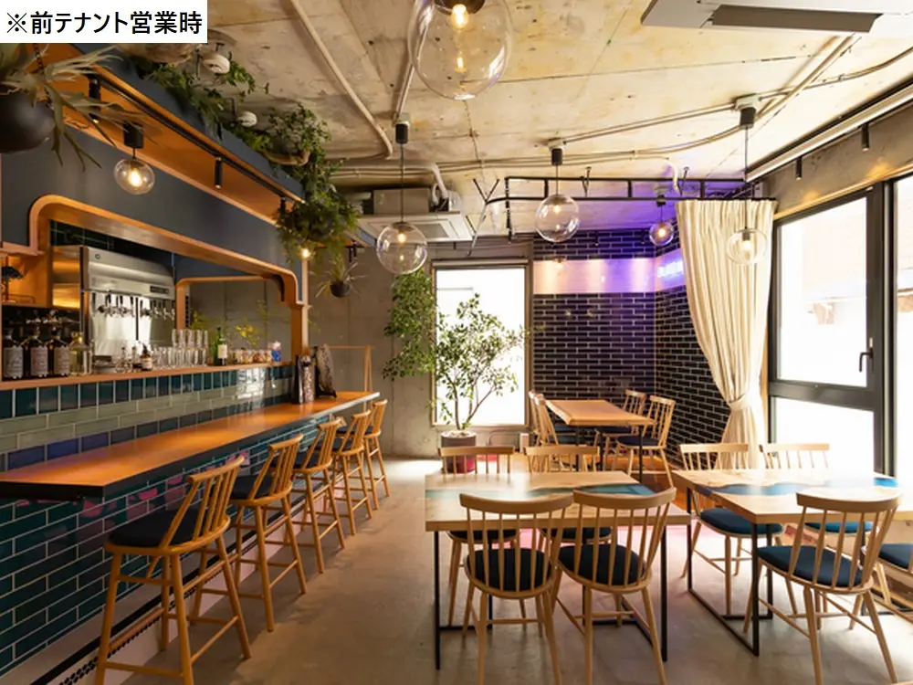 四谷三丁目のダイニングバー居抜きの内装