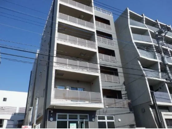 都筑ふれあいの丘のスケルトン店舗物件の外観