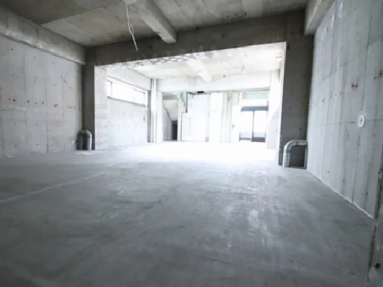 上福岡のスケルトン物件の内装