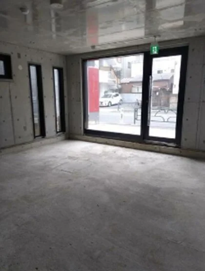 中野のスケルトン物件の内装