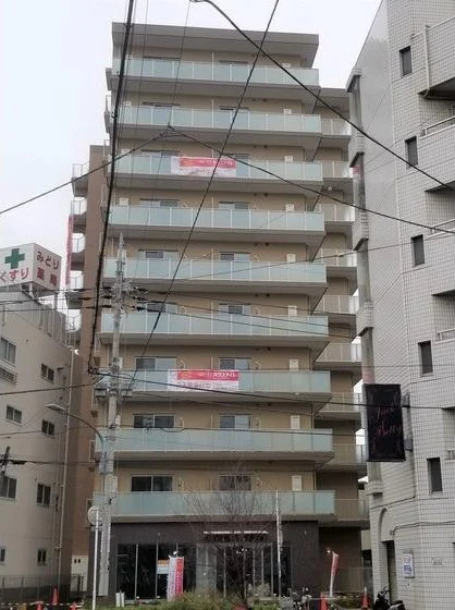 千葉のスケルトン店舗物件の外観