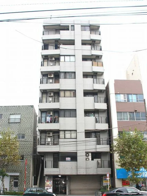 平井のスケルトン店舗物件の外観