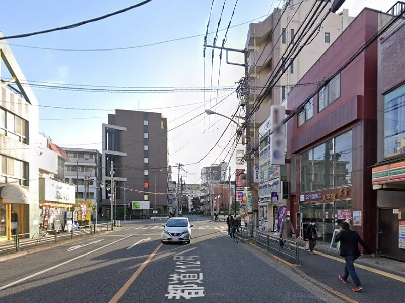 ひばりヶ丘のダイニングバー居抜きの外観