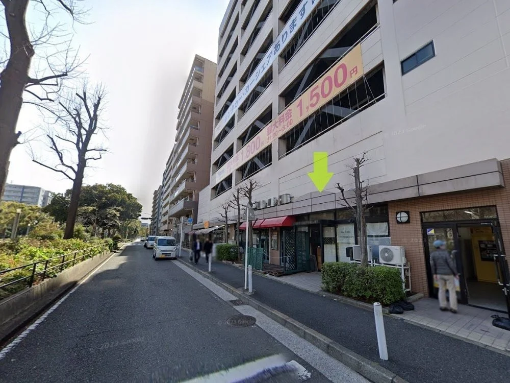 関内のスケルトン物件の外観