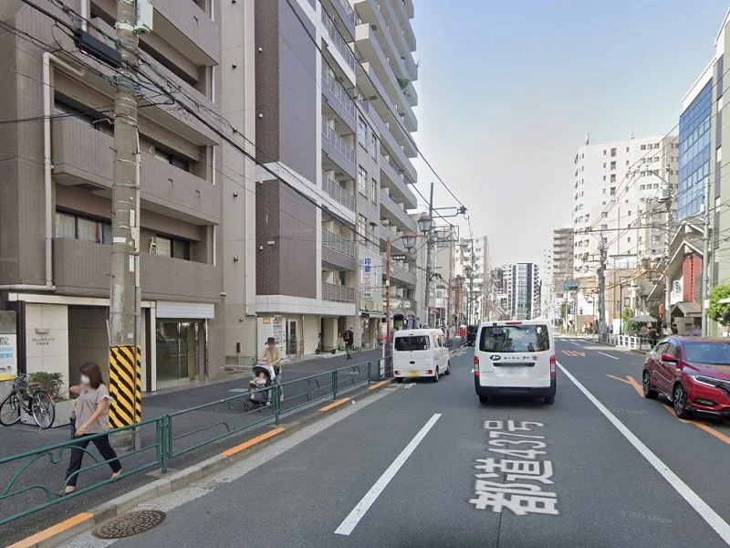 根津のスケルトン店舗物件の外観