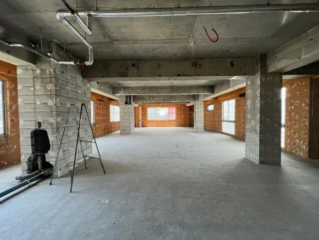 西八王子のスケルトン物件の内装