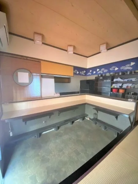 下赤塚の居酒屋居抜きの内装