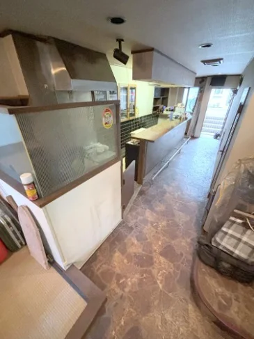 武蔵関のスナック・パブ居抜きの内装