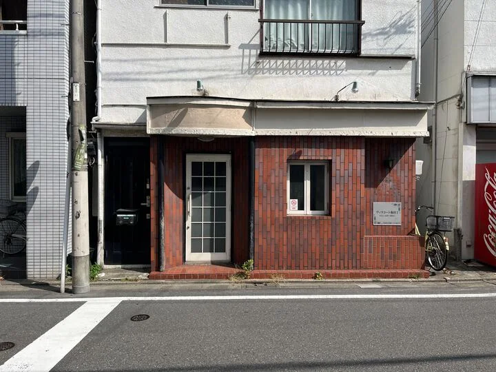 梅島の居抜き店舗の外観