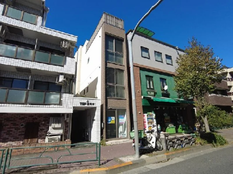 貸店舗(事務所仕様)の外観