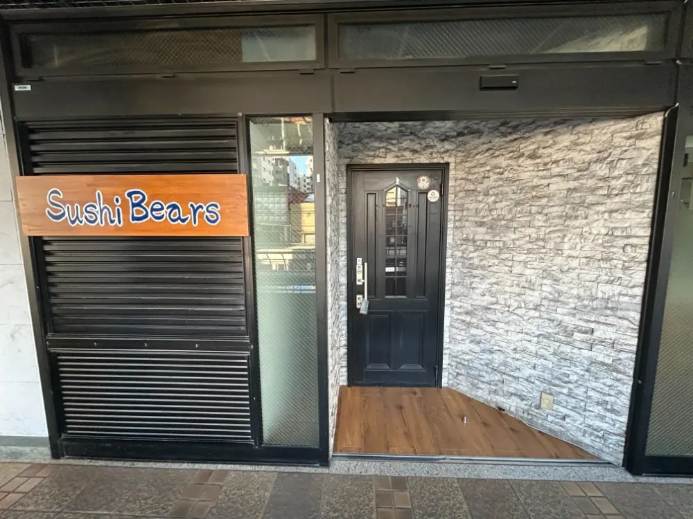 カフェ・喫茶店の居抜き物件の入口