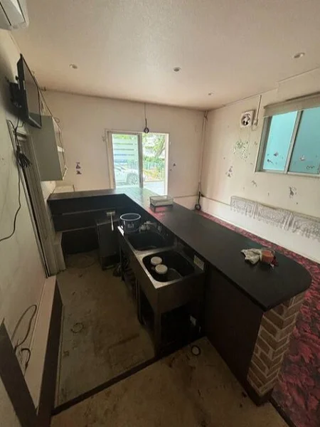 塚田の居抜き店舗の厨房