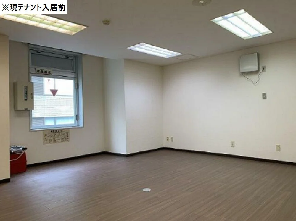 貸店舗(事務所仕様)の内装