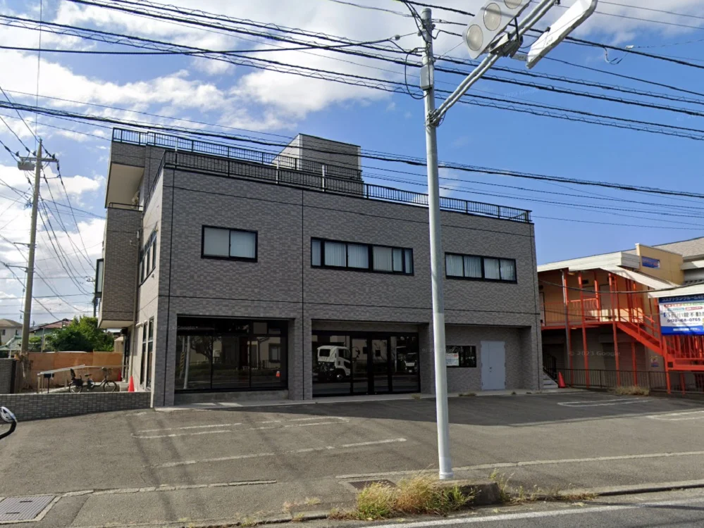 貸店舗(スケルトン)の外観