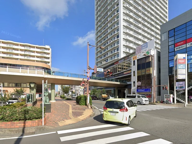 上尾のスケルトン店舗物件の外観