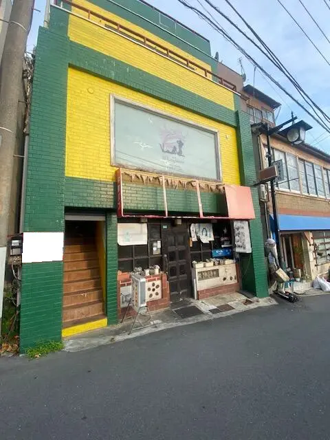 白楽の居抜き店舗の外観