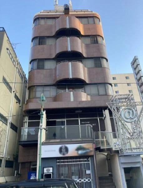 平塚のスケルトン物件の外観